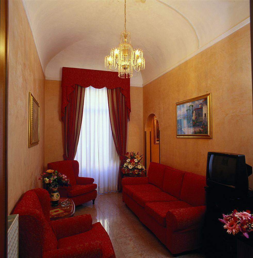Hotel Oriente Рим Екстер'єр фото